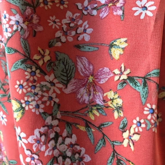 Max Studio coral floral sleeveless blouse in size 1x - Picture 2 of 5